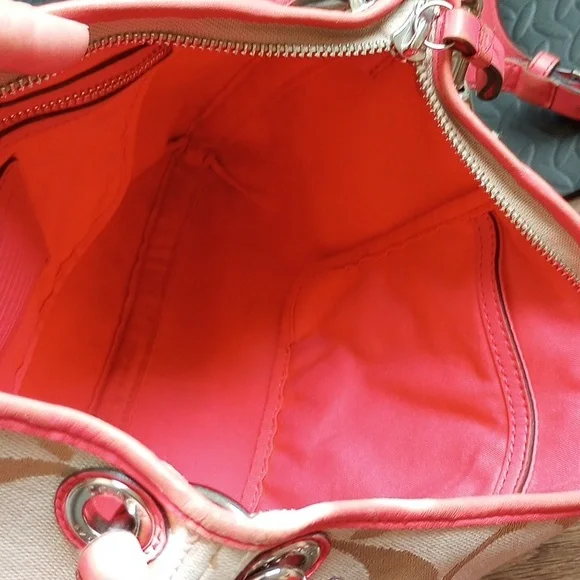 Coach Hampton Weekend Stripe Crossbody Bag - Picture 4 of 12